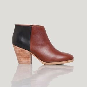 Rachel Comey / Two Tone brown black bootie Mars Ankle Boots 9